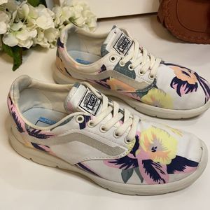 Rare tropical Hawaiian flower vans ultra Cush lite tennis shoes
